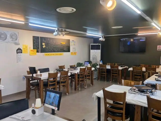 Hongcheongochujangsamgyeopsal Gangreung店 写真 3