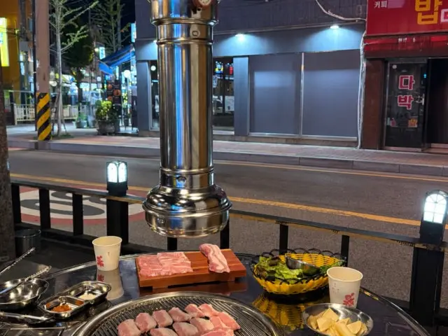 Bakdalbakganesutbulkkeopdegi Guwol店 照片 1