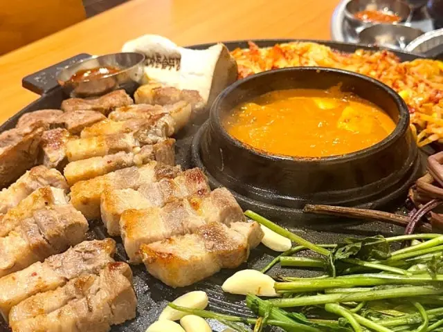 Hyojadongsotttukkeong Myeongdong1ho Branch Korean BBQ 2