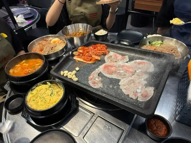 Suyeongnaengsam Yeonsan Branch Naengsam (Frozen Pork Belly) 3