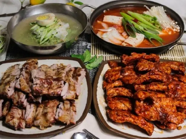 Seokgisidae Deunggalbi&samgyeopsal 照片 1
