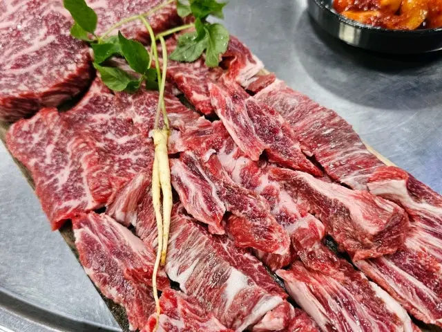 Hanuyukbanjang Hanwoo (Korean Beef) 3