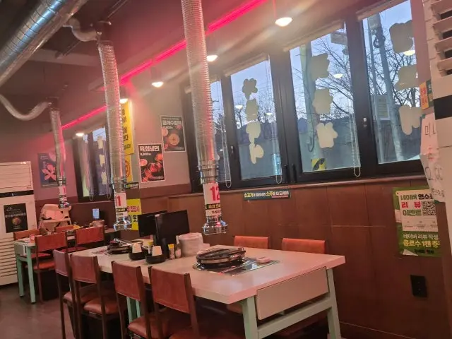 Kkuseokjidolpanhanu Sokcho Branch Cheap Korean BBQ 3