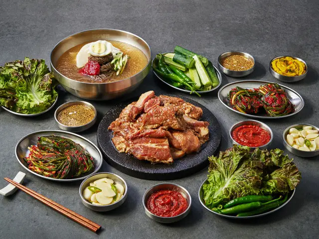 IdogalbiXcheonsunaengmyeon Main Branch Korean Beef BBQ (Hanwoo) 1