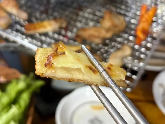 Goganedwitgogi 猪杂肉烧烤 3