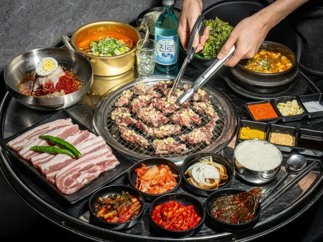 Geomdansutbulgalbi Galbi (Korean Short Ribs) 2