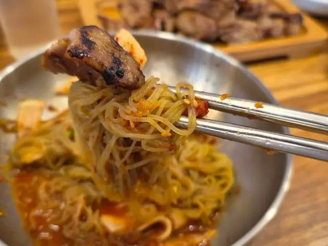 Gogibaksanaengmyeon Cheonanjikyeong店 写真 2