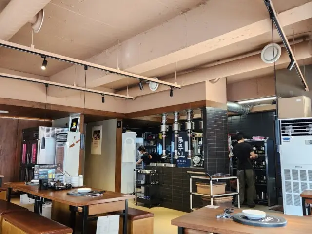 Pujuin Guseo Branch Korean BBQ for Groups 3