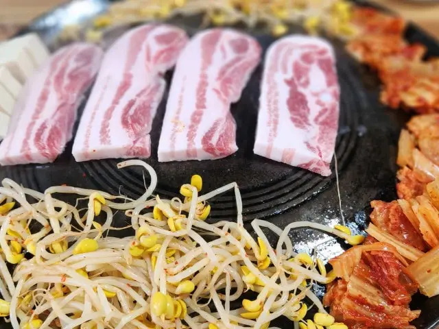 Wonjosomunnansotttukkeongsamgyeopsal 老舗焼肉 2