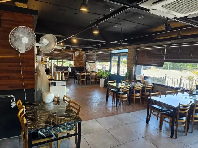 Gohyangsogalbijjim Gimhaebakmulgwan店 一人烤肉 3