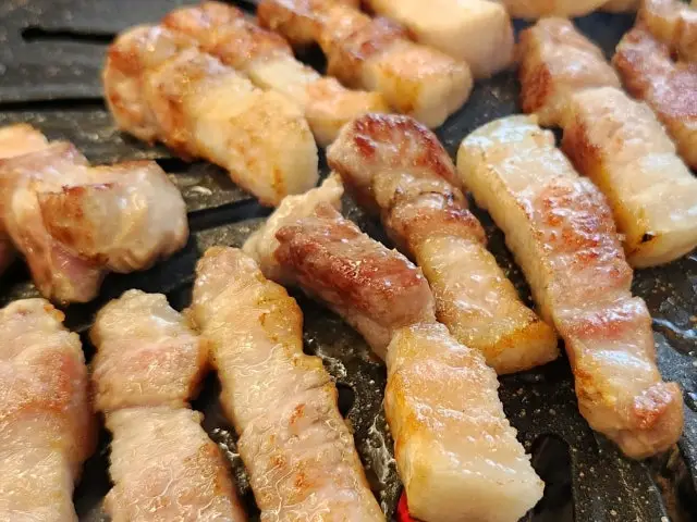 Bareunpungmisutbulguihyeoksinjeom Korean BBQ Lunch 3