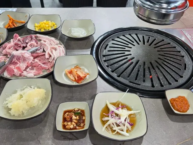 김해본가뒷고기 범방점 사진 2