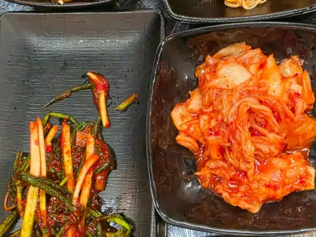 Undongjang Gogitjip 老舗焼肉 2
