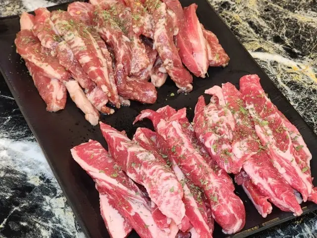 Sogeunsogeun Galbi (Korean Short Ribs) 3
