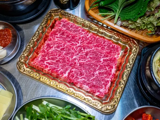 Himnaerajeongyuksikdang Bangi Main Branch Chadolbagi (Beef Brisket) 2