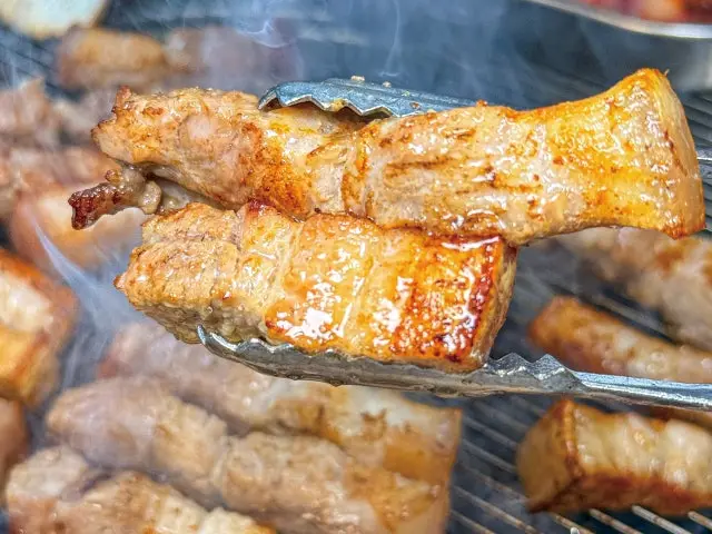Jejuhwarojip Bangi Branch Late-Night Korean BBQ 3