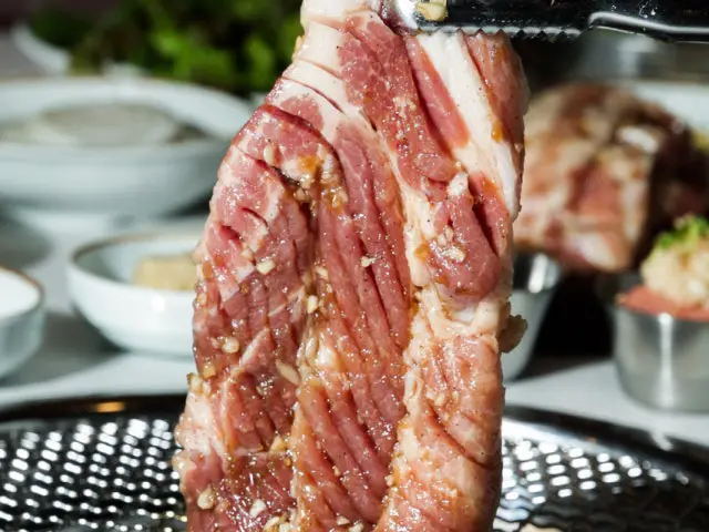 Baekhwasaenggalbi Korean BBQ with Private Rooms 2