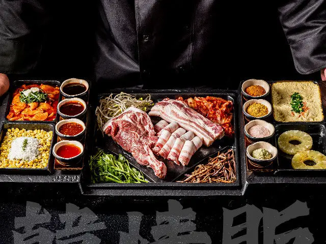 Hanjeongpan Jejudwaejijip Songdo Branch Daepae (Thin-Sliced Pork Belly) 1