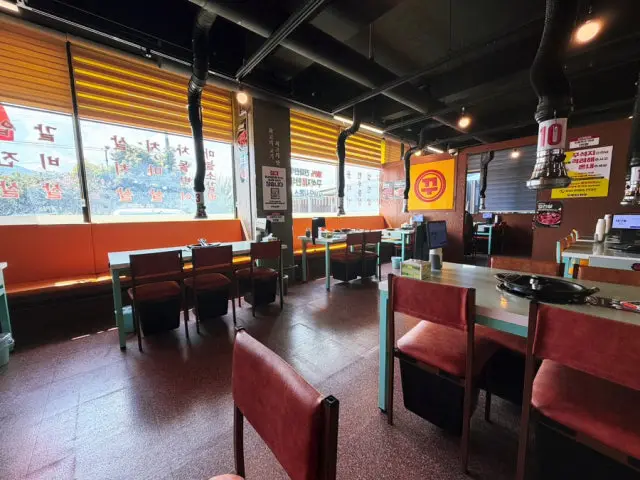 Kkuseokjidolpanhanu Gimcheonsineum Branch Hanwoo (Korean Beef) 3