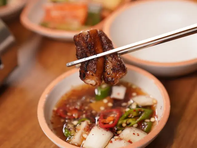 Mangopjip Songdodalbitgongwon Branch Gopchang (Grilled Intestines) 1