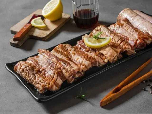 Pyogilsunsamdaegalbi Busan Yongho Branch Galbi (Korean Short Ribs) 2