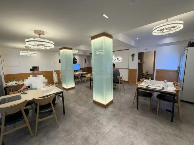 수려한 생고기 회식·단체 사진 3