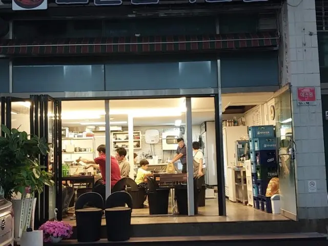 오늘김치삼겹 삼겹살 사진 1