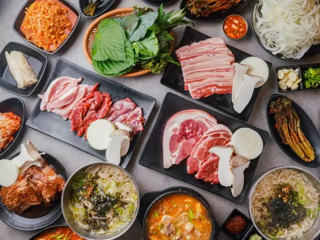 Pungnapjumeokgogi Jikyeong2ho Branch Samgyeopsal (Pork Belly BBQ) 1