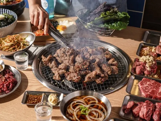 1988pyeonghwasutbulgui Suwoningye Branch Moksal (Pork Neck) 2
