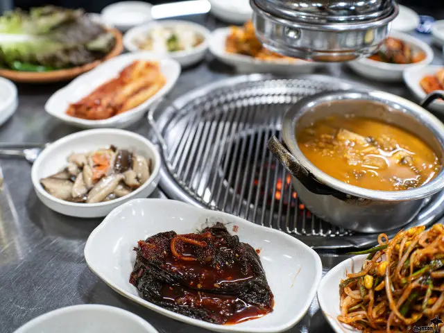 Chueokuiyeontangalbi Jochon Branch Saeng Galbi (Fresh Short Ribs) 2
