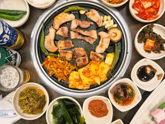 Kkachisaengsutbulgui Goejeongjikyeong Branch Korean BBQ 2