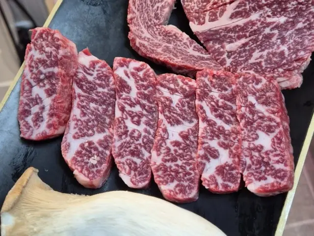 금동한우 고기집 사진 3