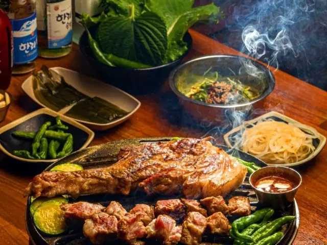 Jeilogyeopsal Songdo Branch Ogyeopsal (Skin-On Pork Belly) 2