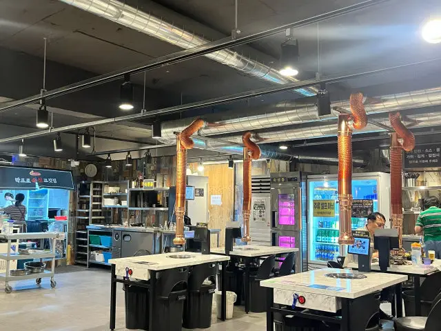 Bakpeuro Sukseonggogitjip Suwon Umandong Jikyeong Branch Korean BBQ with Private Rooms 3