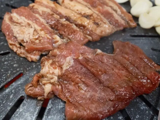 Won Choryanggalbi Galbi (Korean Short Ribs) 2
