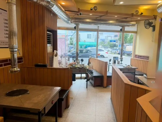 Baekyangsutbulgalbi Gangreungponam店 炭火烤排骨 3