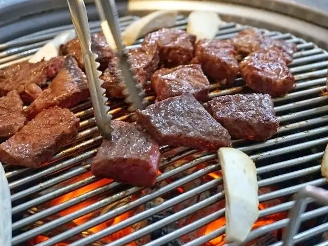Hoengseonggogimaeul Solo-Friendly Korean BBQ 1