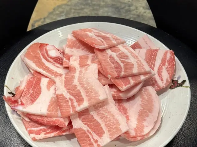Huiyanedwaeji Samgyeopsal (Pork Belly BBQ) 2