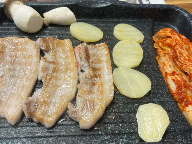 Jayeonbapsang Saengsamgyeopsal Yakiniku & Beef Omakase 2