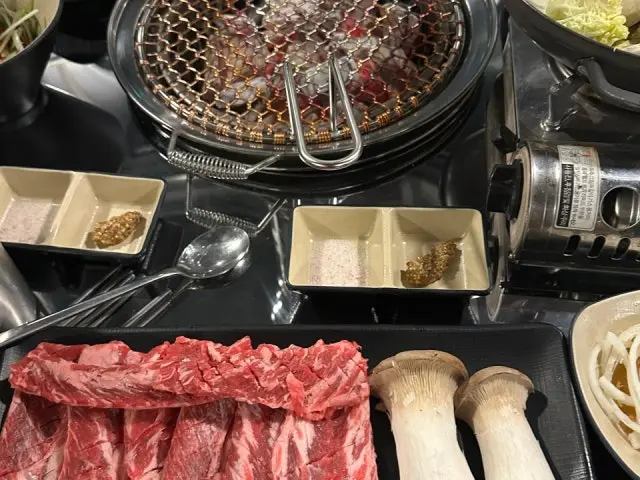 Sangbonghwaro Yukhoe (Korean Beef Tartare) 2