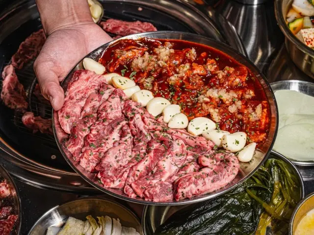 Wonjoseomyeonsogalbisal Nampo Branch Old-School Korean BBQ 1