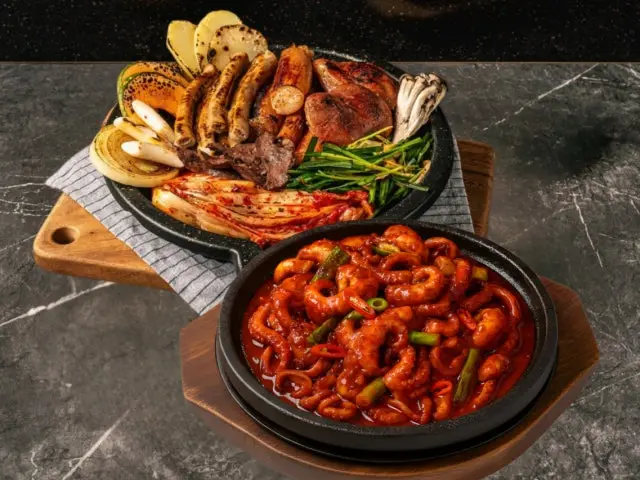 Andongpyeonghwagopchang Gopchang (Grilled Intestines) 2
