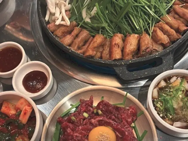 Byeokdolgopchang Gunsanjochon Branch Beef Gopchang 2