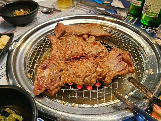 Dongnegalbi Chadolbagi (Beef Brisket) 3