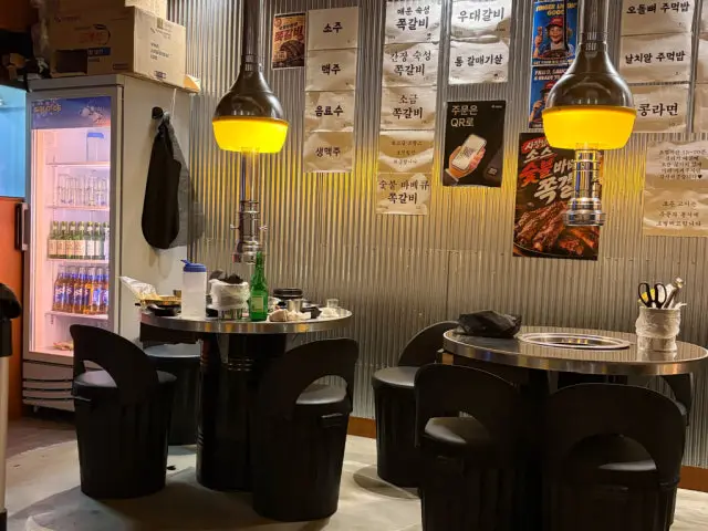 Peurenchijjokgalbi Jamwon店 家族向け焼肉 3