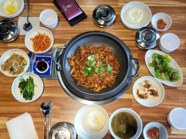 돼지식당 사진 3