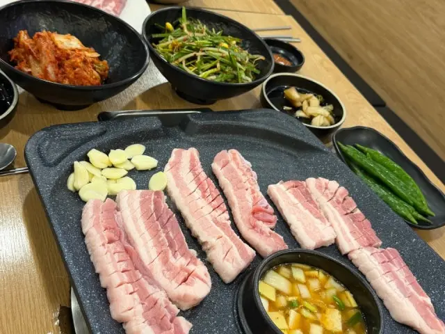 Borinesaenggogitgan Eunpyeonggucheong Branch Chadolbagi (Beef Brisket) 2