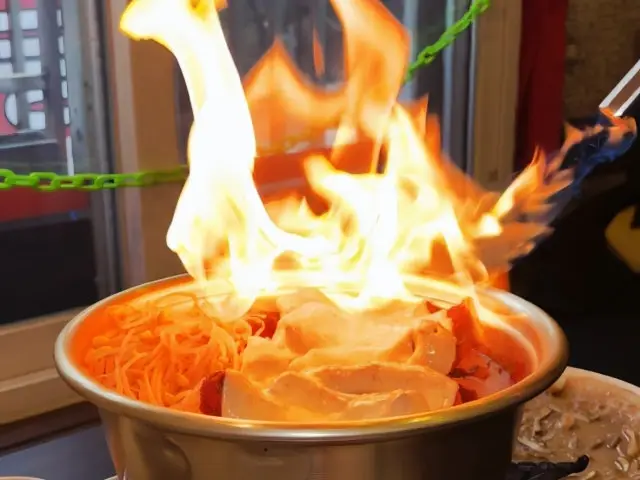 Yangpunaedeunggalbi Yeongtongyeok Branch Galbi (Korean Short Ribs) 2