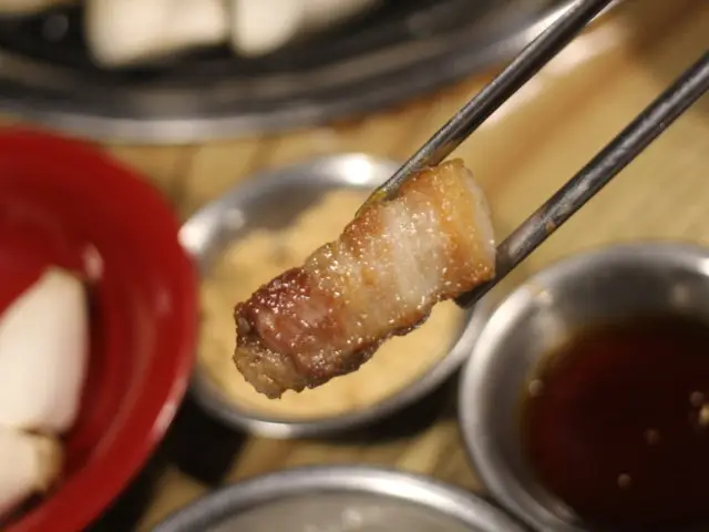 Deureomtongaentonggalbi Hadan Main Branch Galbi (Korean Short Ribs) 3