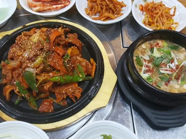 Donguiga Daepae (Thin-Sliced Pork Belly) 2
